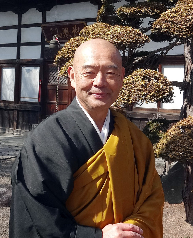 住職　藤本光世