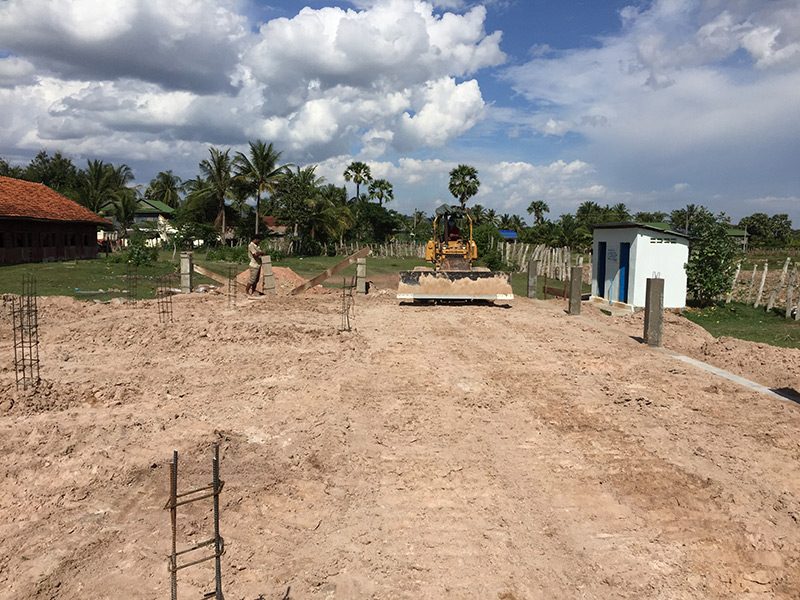 整地とレンガ積み準備2