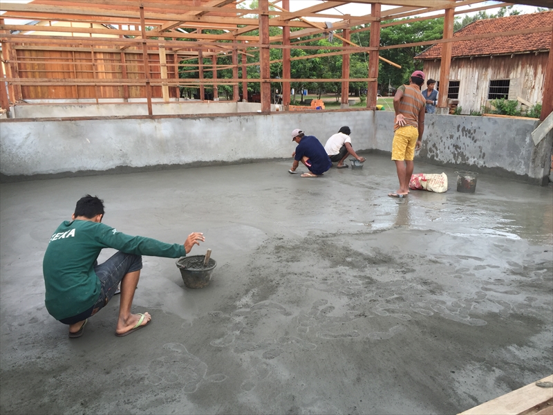 7/1 校舎床工事2